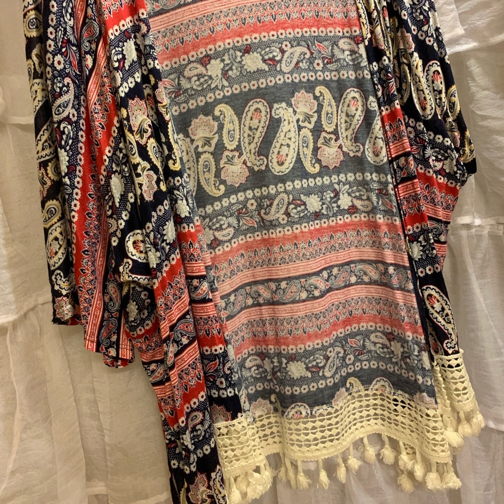 Charlotte Russe kimono